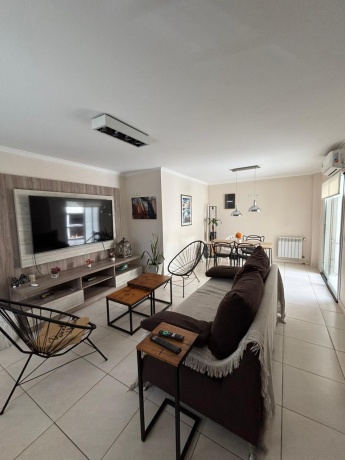 284 Francia, Mar del Plata, 2 Habitaciones Habitaciones, 0 ,0,Ph,En Alquiler,Francia,0,1679