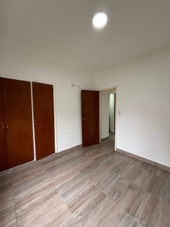 2145 F. M. Esquiu, Mar del Plata, 2 Habitaciones Habitaciones, 0 ,0,Ph,En Alquiler,F. M. Esquiu,0,1779