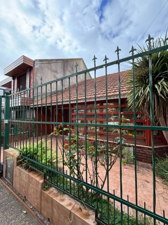 1930 Pasteur, 7600, Mar del Plata, 0 , 0 ,2 BathroomsBathrooms,Casa,En Venta,Pasteur,0,1796