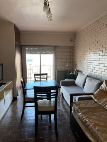 1000 Hipolito Yrigoyen, 7600, Mar del Plata 7600, 0 , 0 ,1 BañoBathrooms,Departamento,En Alquiler,Hipolito Yrigoyen,0,1809
