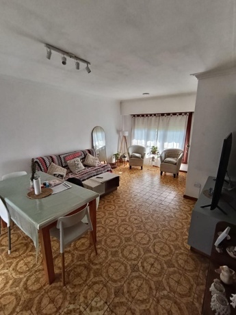 1300 Avenida Carlos Tejedor, 0 , 0 ,3 BañoBathrooms,Casa,En Venta,Avenida Carlos Tejedor,0,1881
